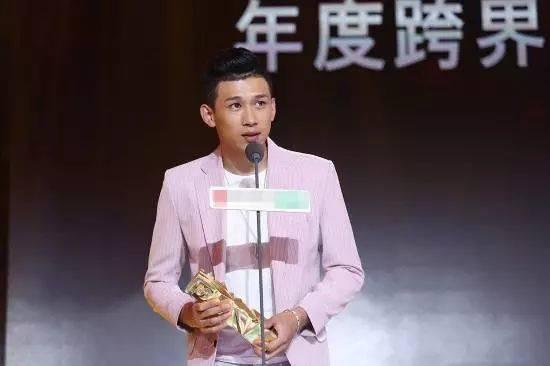 娱乐精神爆料,明星幕后趣事大曝光! 第2张 娱乐精神爆料,明星幕后趣事大曝光! 第2张